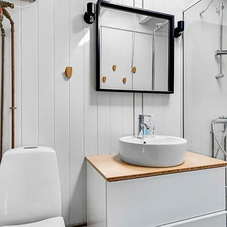 Prázdninový dům Family-friendly Close To The Water *